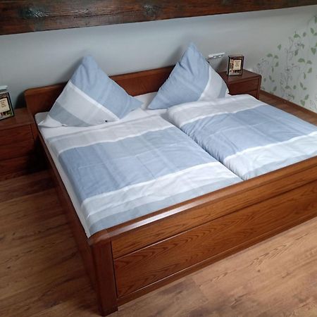 Taubenschlag Apartment Mertesdorf ภายนอก รูปภาพ